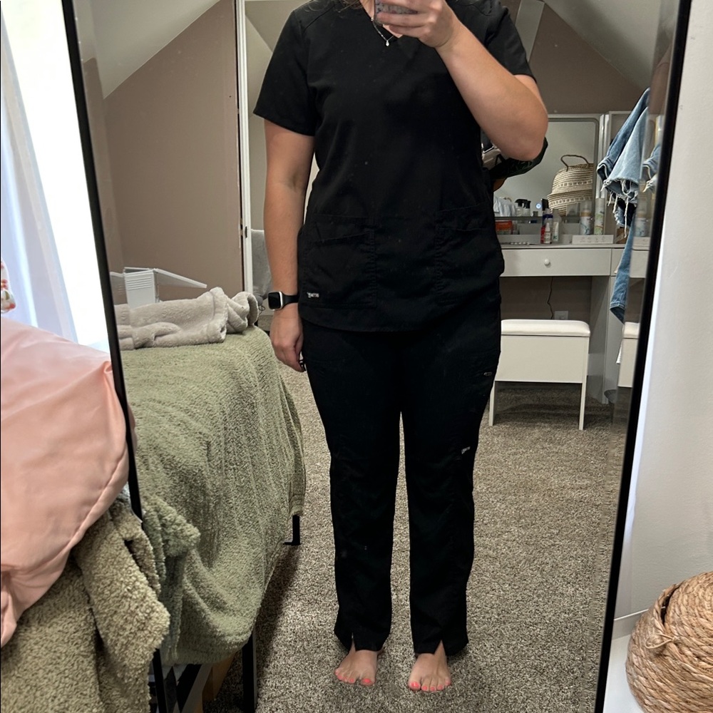 Grey's Anatomy Black Women's Scrub set